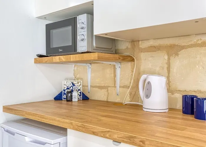 Twentyseven 1bed Steps From Front Sliema