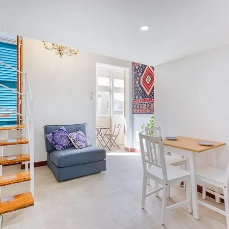 Twentyseven 1bed Steps From Front *