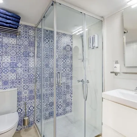 Twentyseven 1bed Steps From Front Apartament *