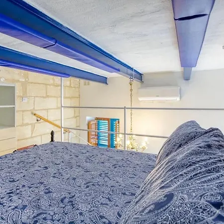 Stylish Loft With Maltese Balcony, 2 Min To Seafront * Sliema